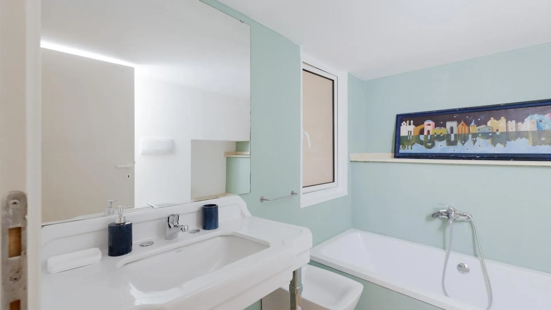 Sant'Agostino - Charming Retreat 210M From M2 Apartment Milan 0*,  Italy